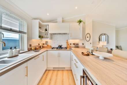Redhill Court, Watton, Image 12