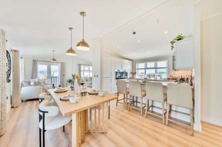 Redhill Court, Watton, Image 2