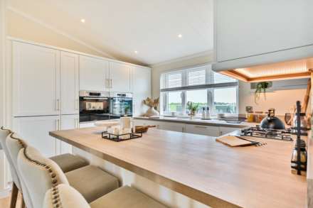 Redhill Court, Watton, Image 3