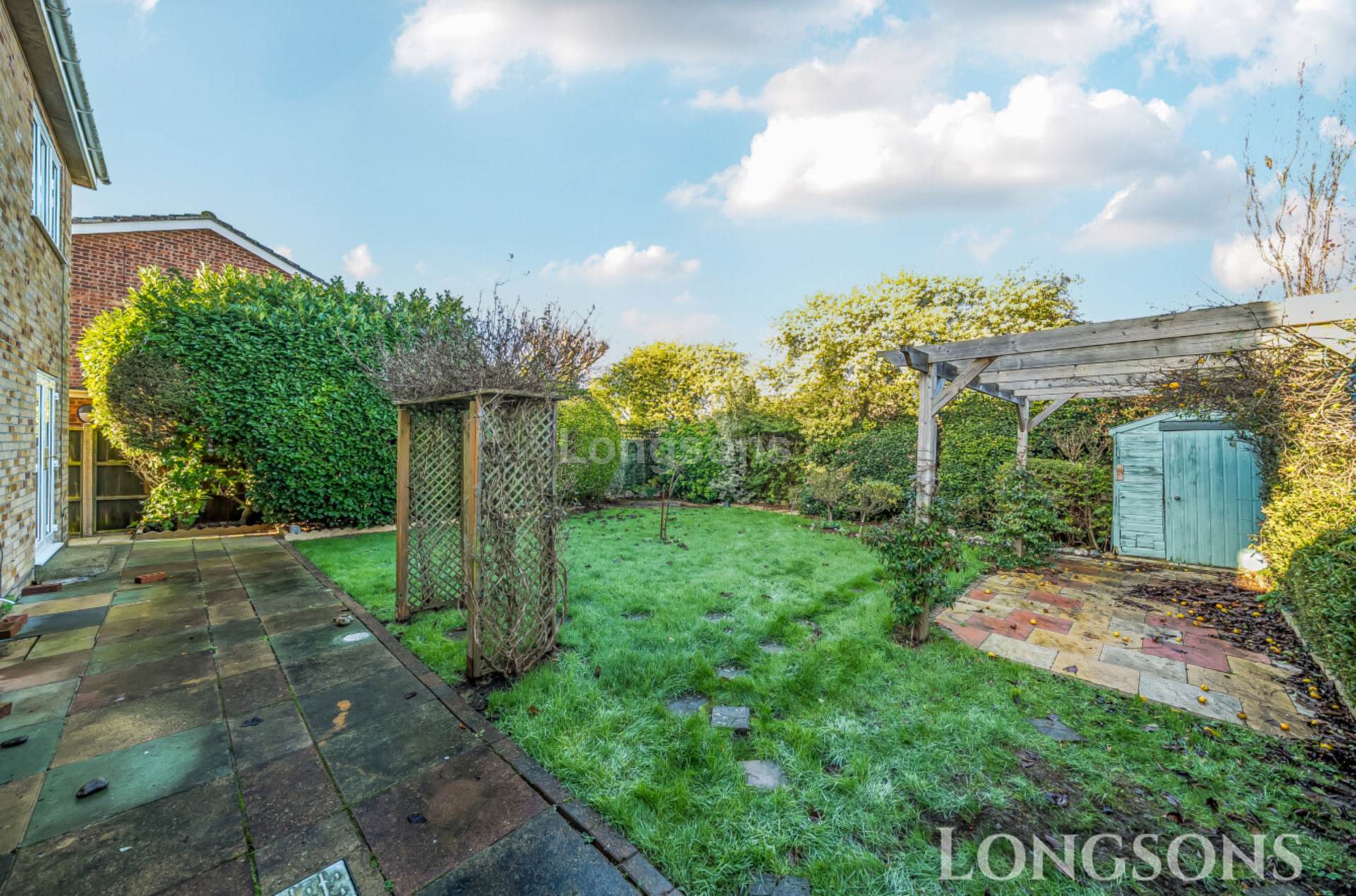 Nelson Court, Thetford, Image 16