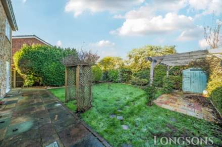 Nelson Court, Thetford, Image 16