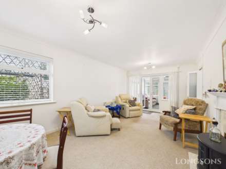 Couhe Close, Swaffham, Image 5