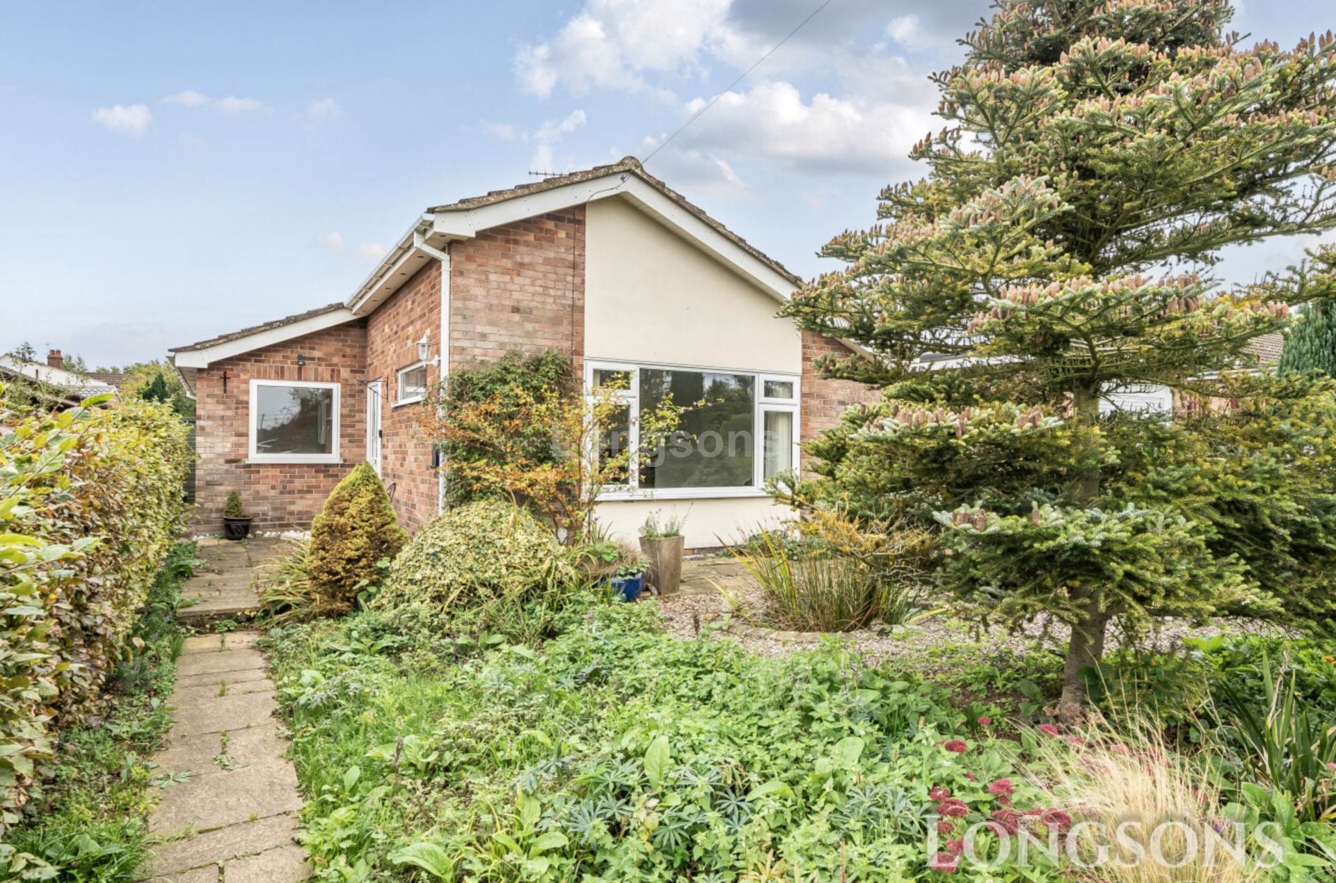 Southend, Bradenham, Image 1