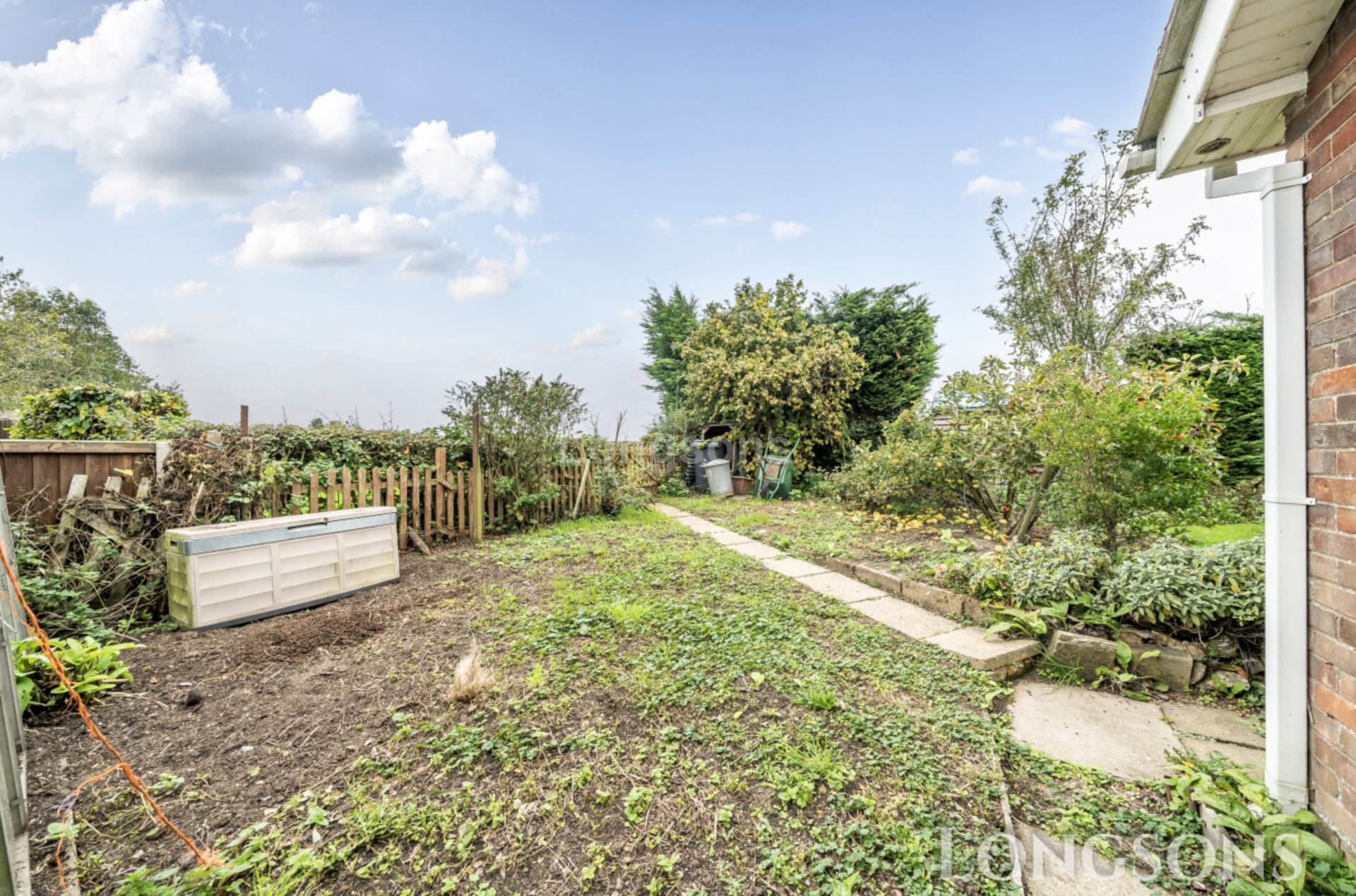 Southend, Bradenham, Image 12