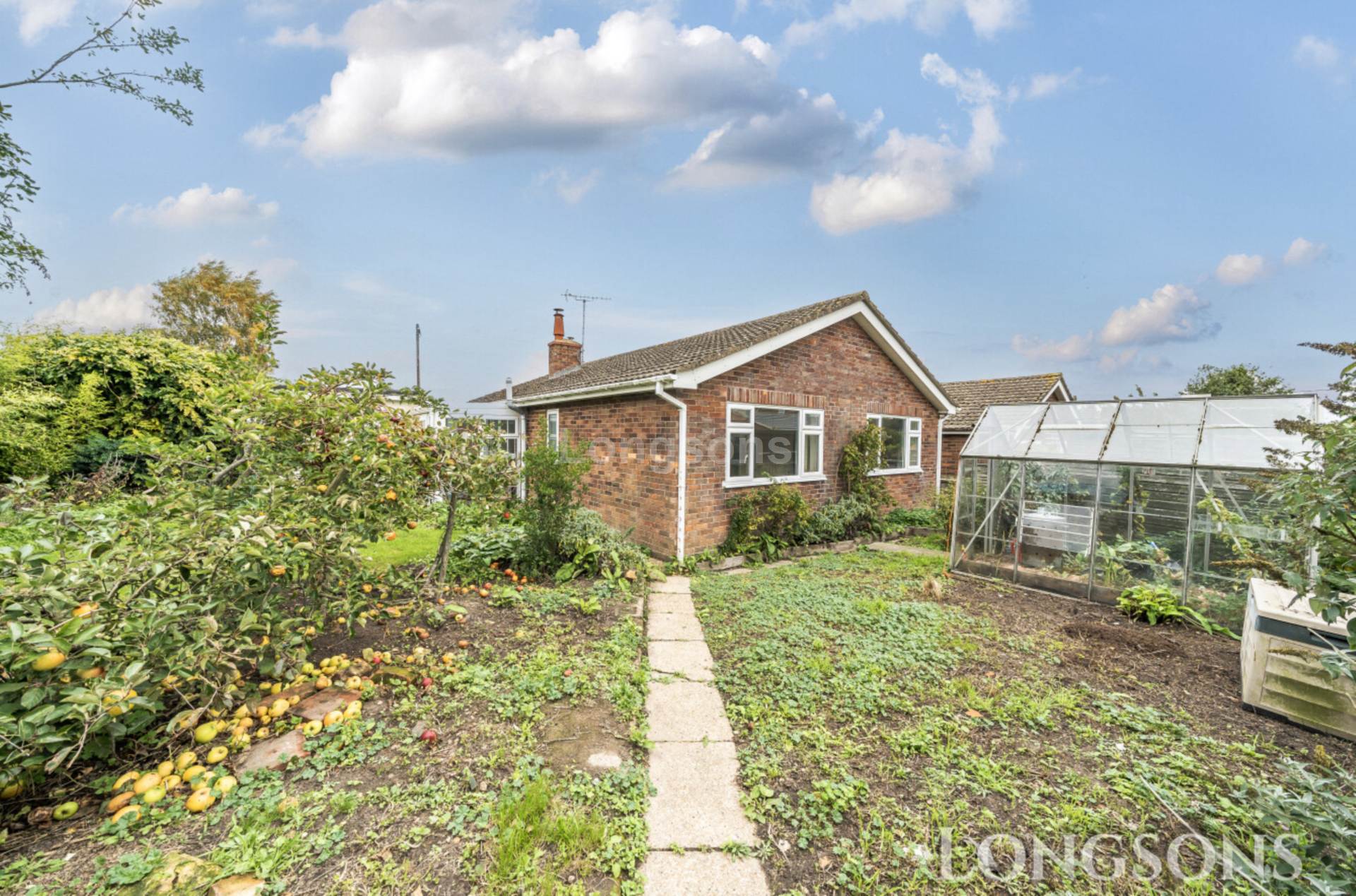 Southend, Bradenham, Image 18