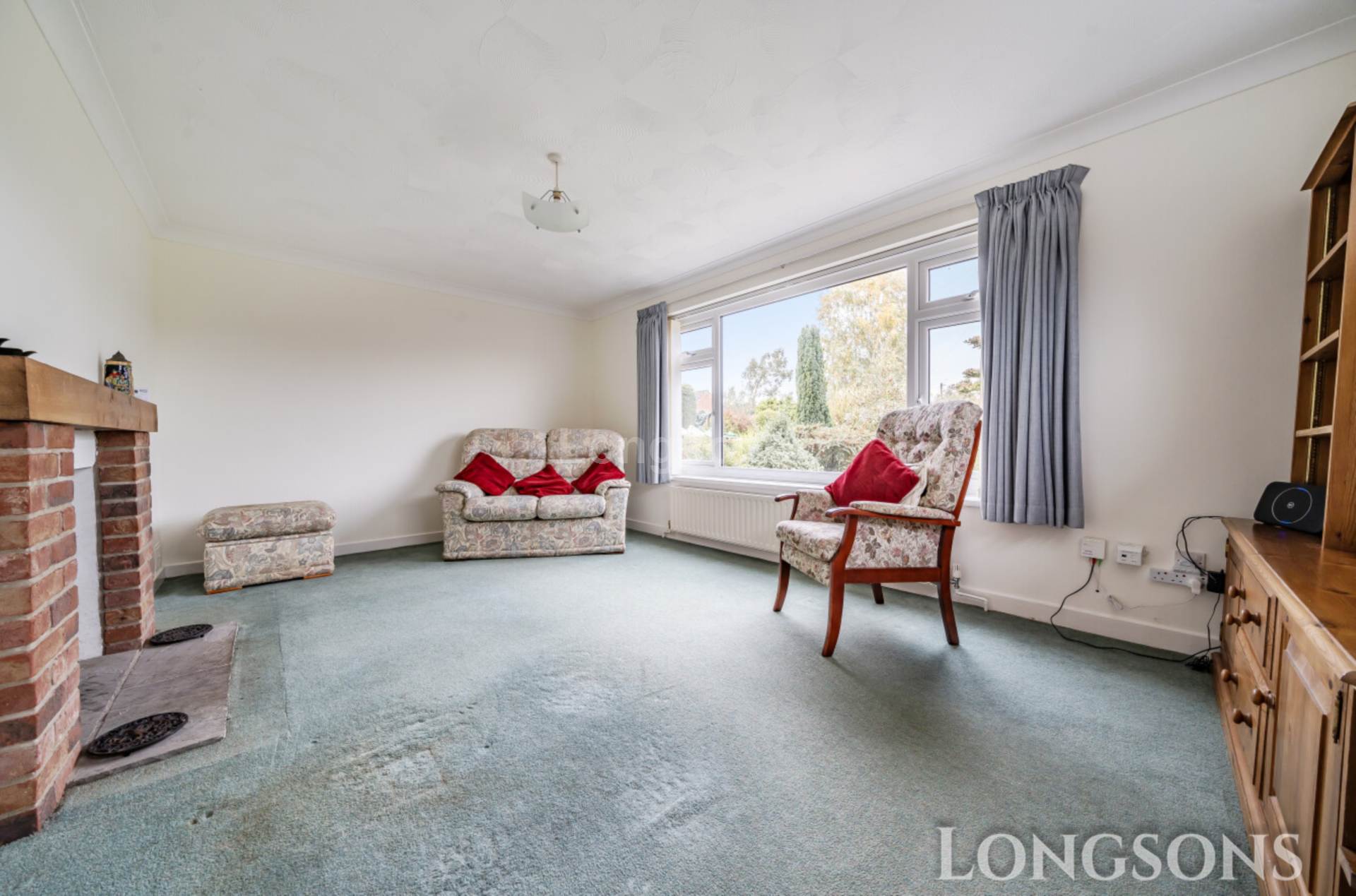 Southend, Bradenham, Image 4