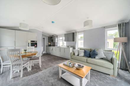Redhill Court, Watton, Image 3