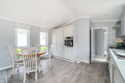 Redhill Court, Watton, Image 7