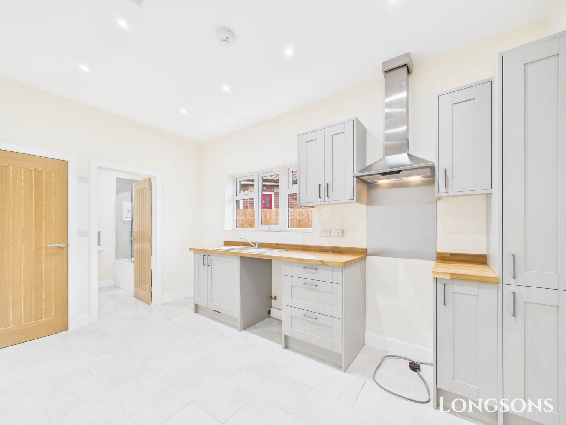 Hills Close, Kings Lynn, Image 2
