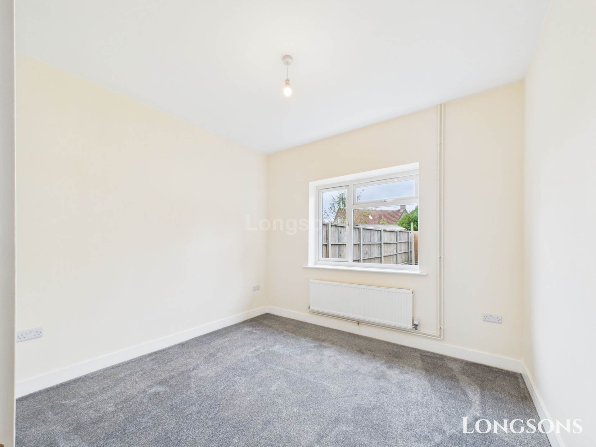Hills Close, Kings Lynn, Image 4