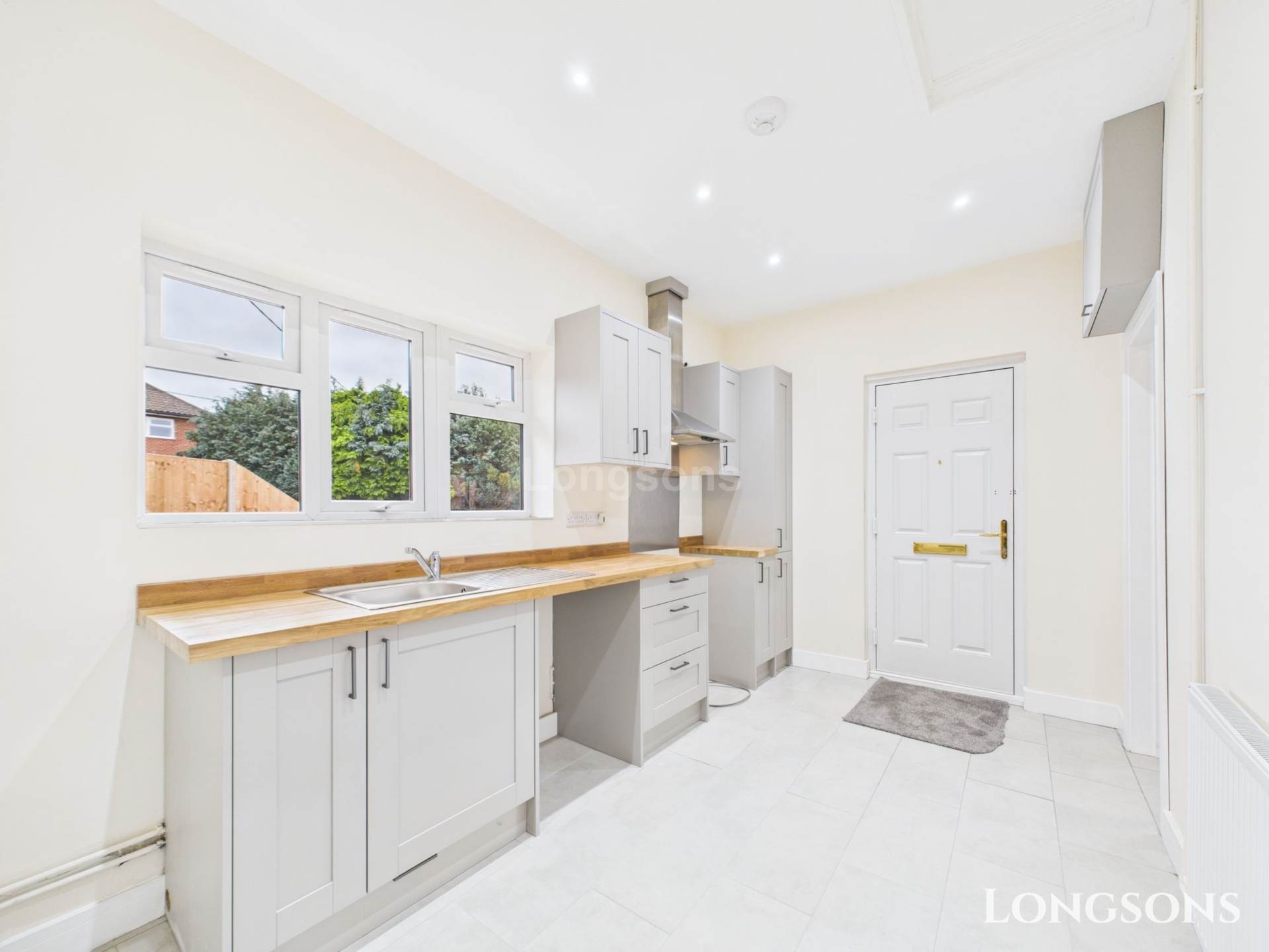 Hills Close, Kings Lynn, Image 8