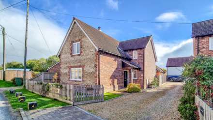 Castle Acre Road, Great Dunham, Image 14