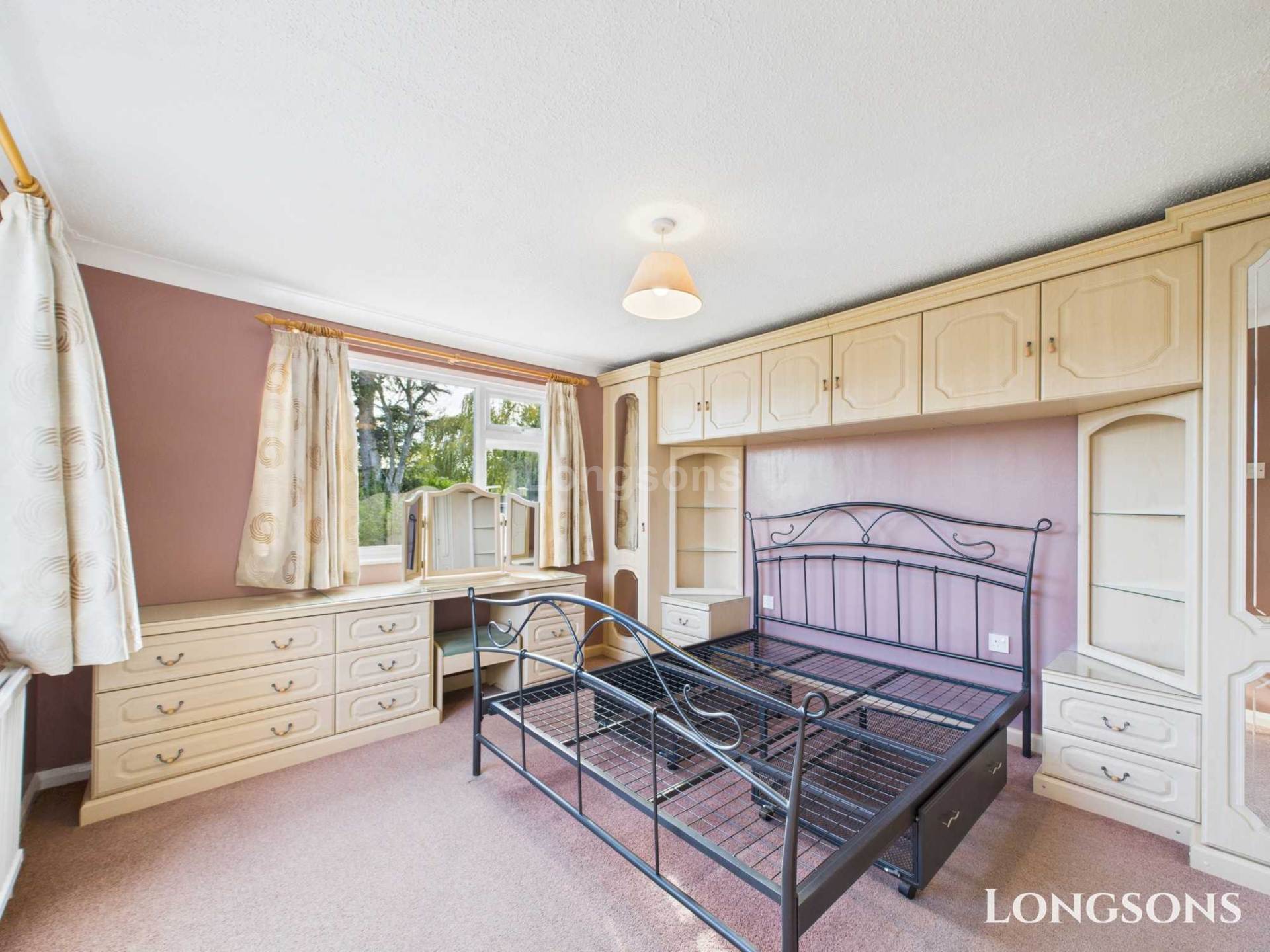 Old Vicarage Park, Narborough, Image 6