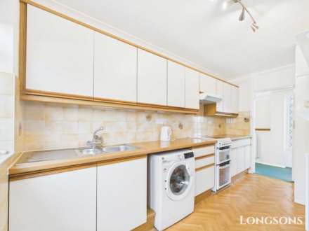 Old Vicarage Park, Narborough, Image 3