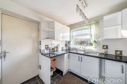 St Guthlac Close, Swaffham, Image 3