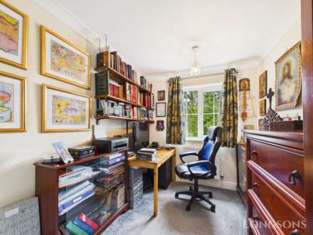 Ash Meadow, Necton, Image 14