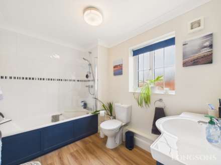 Ash Meadow, Necton, Image 16