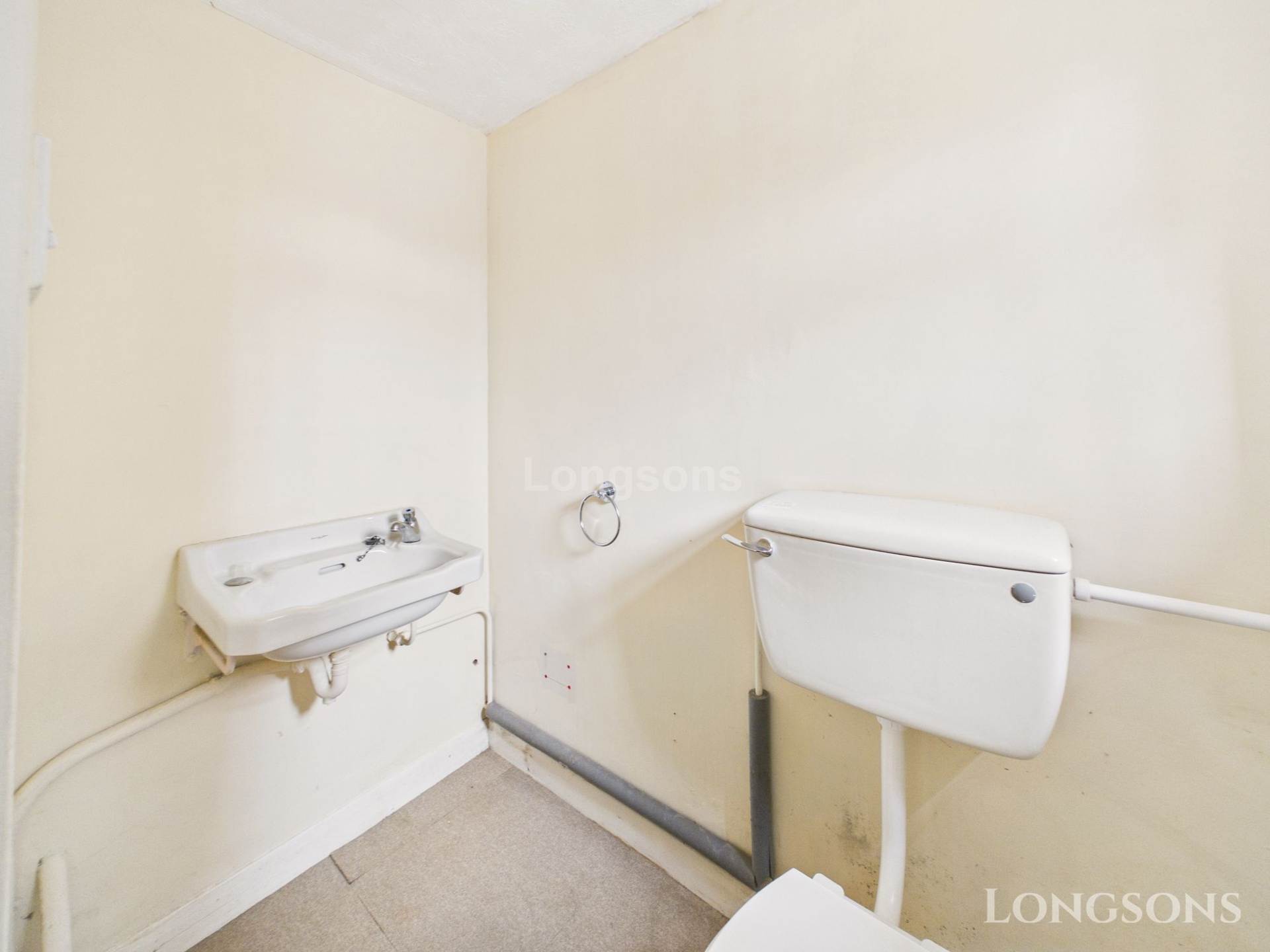 High Street, Watton, Image 15