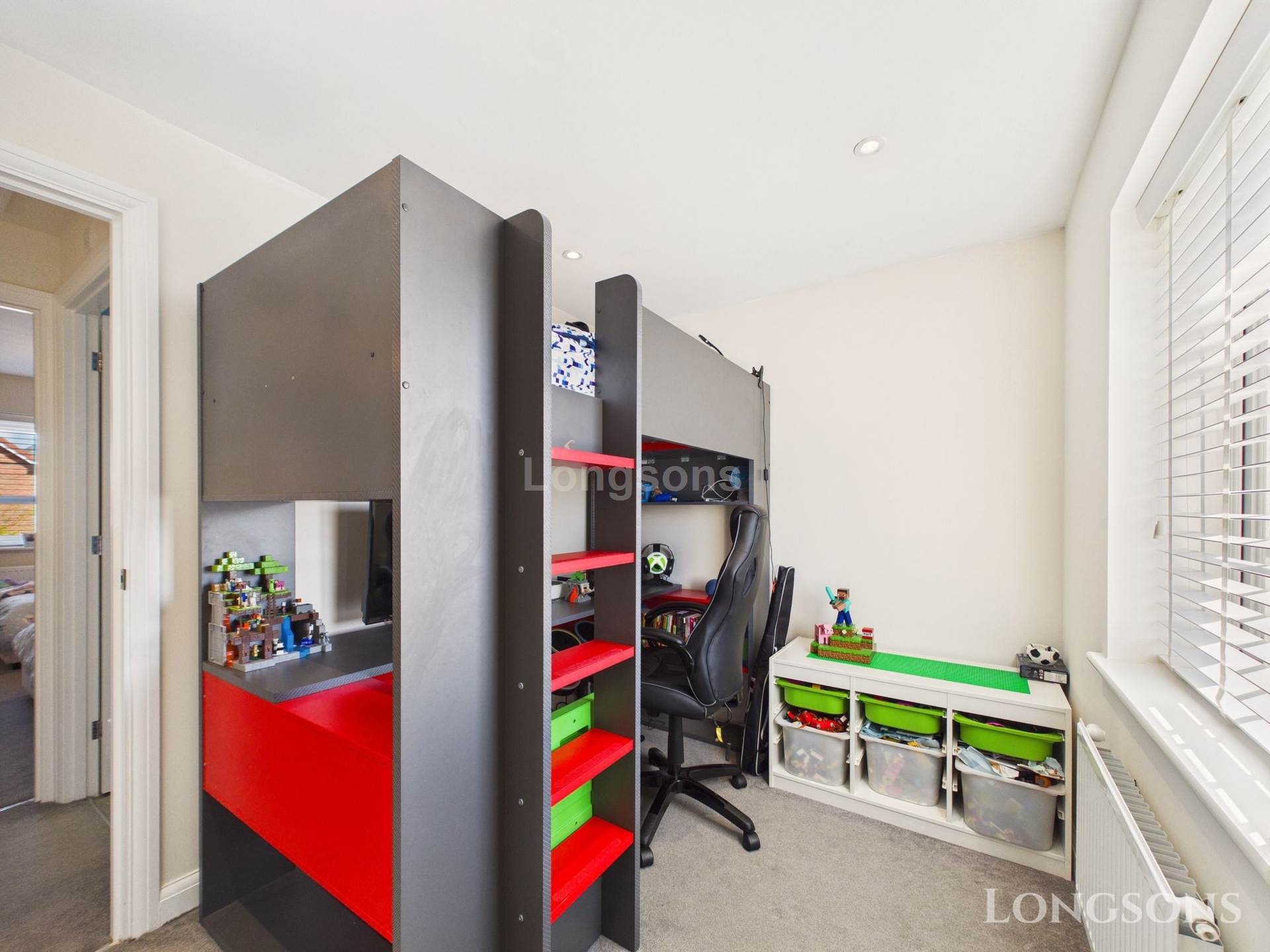 Vesta Close, Swaffham, Image 16