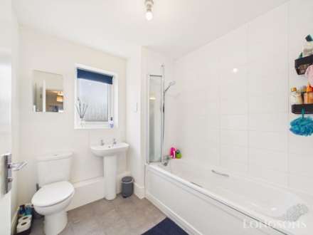 Drake Gardens, Swaffham, Image 12