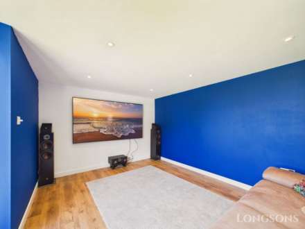 Hamilton Close, Watton, Image 10