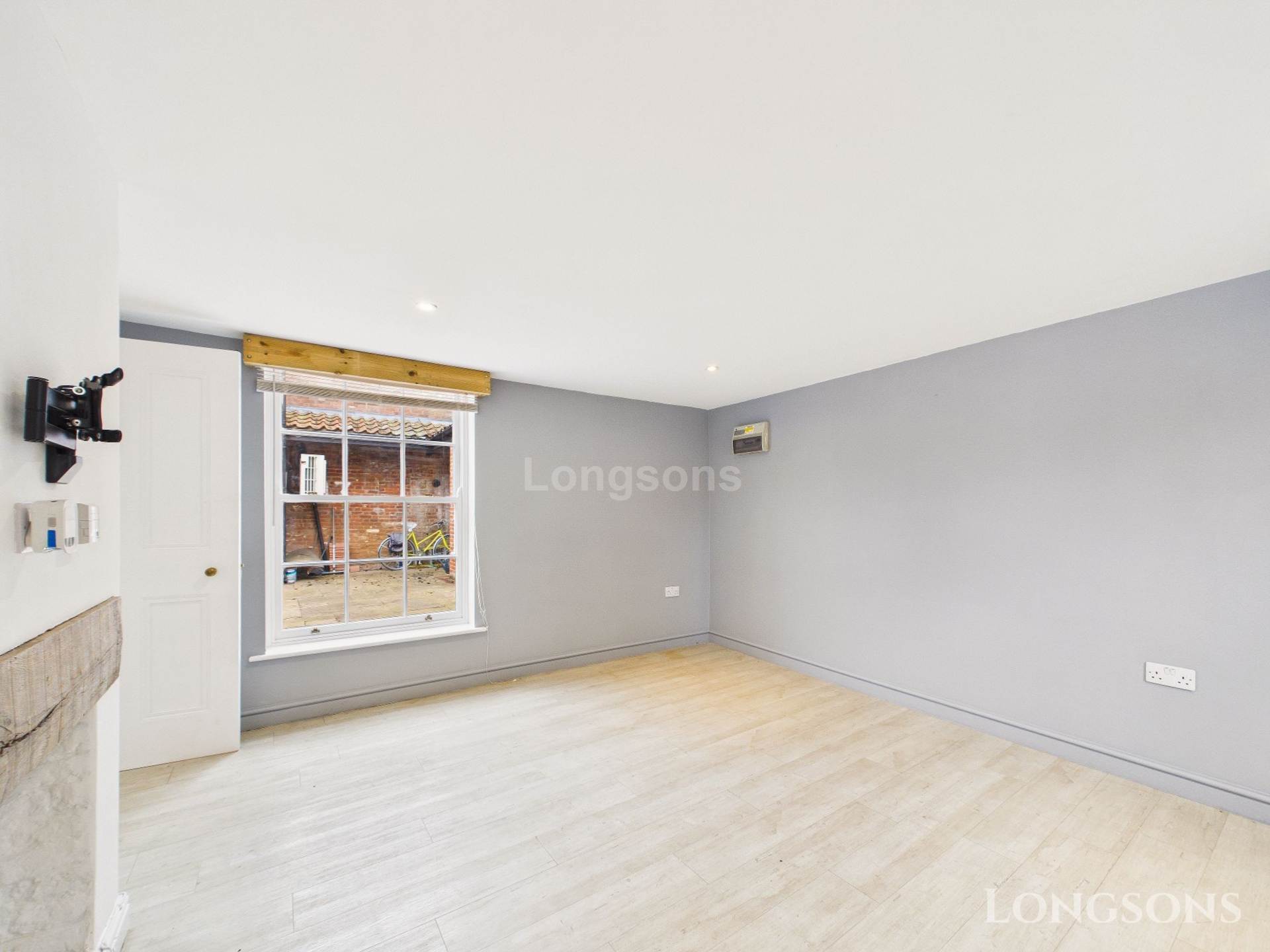 London Street, Swaffham, Image 8