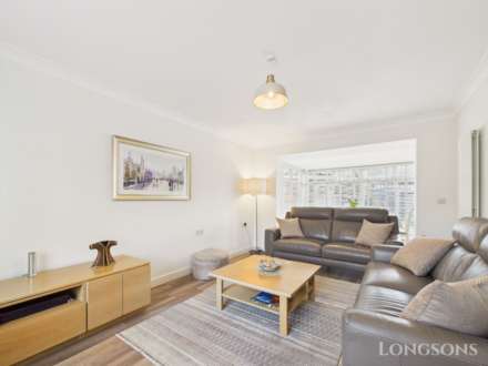 Oakleigh Drive, Swaffham, Image 5