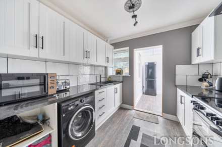 White Oaks, North Pickenham, Image 4