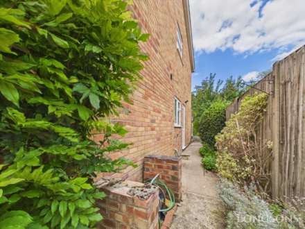 Bell Lane, Saham Toney, Image 16