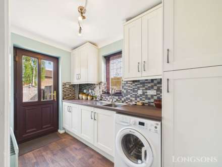 Amherst Close, Swaffham, Image 14