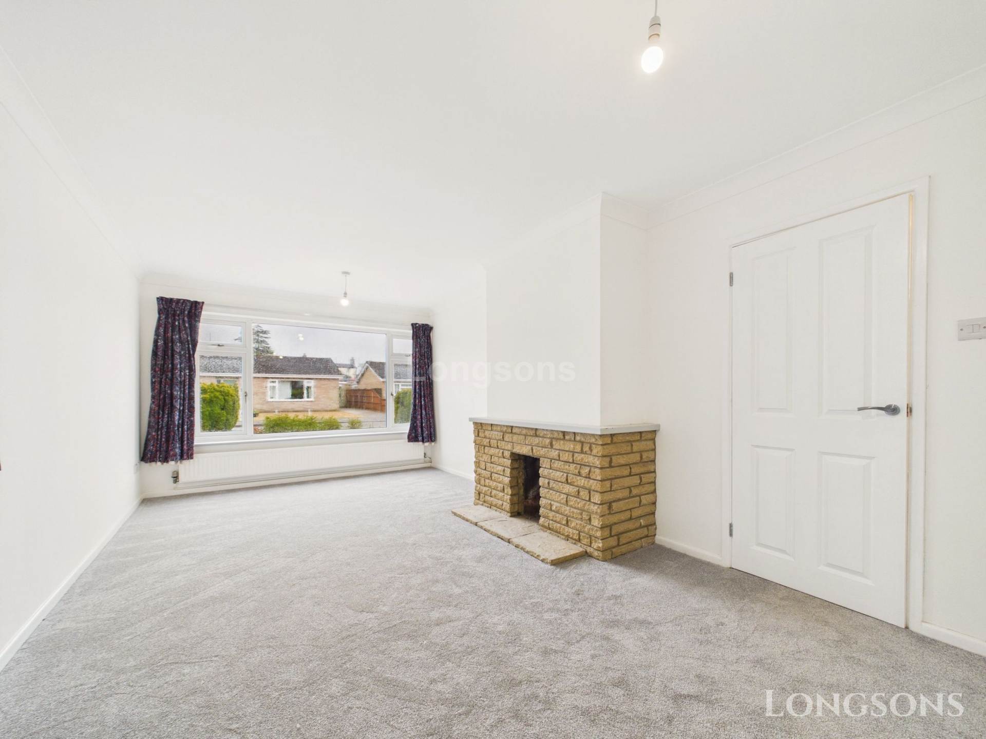 Nelson Court, Thetford, Image 3