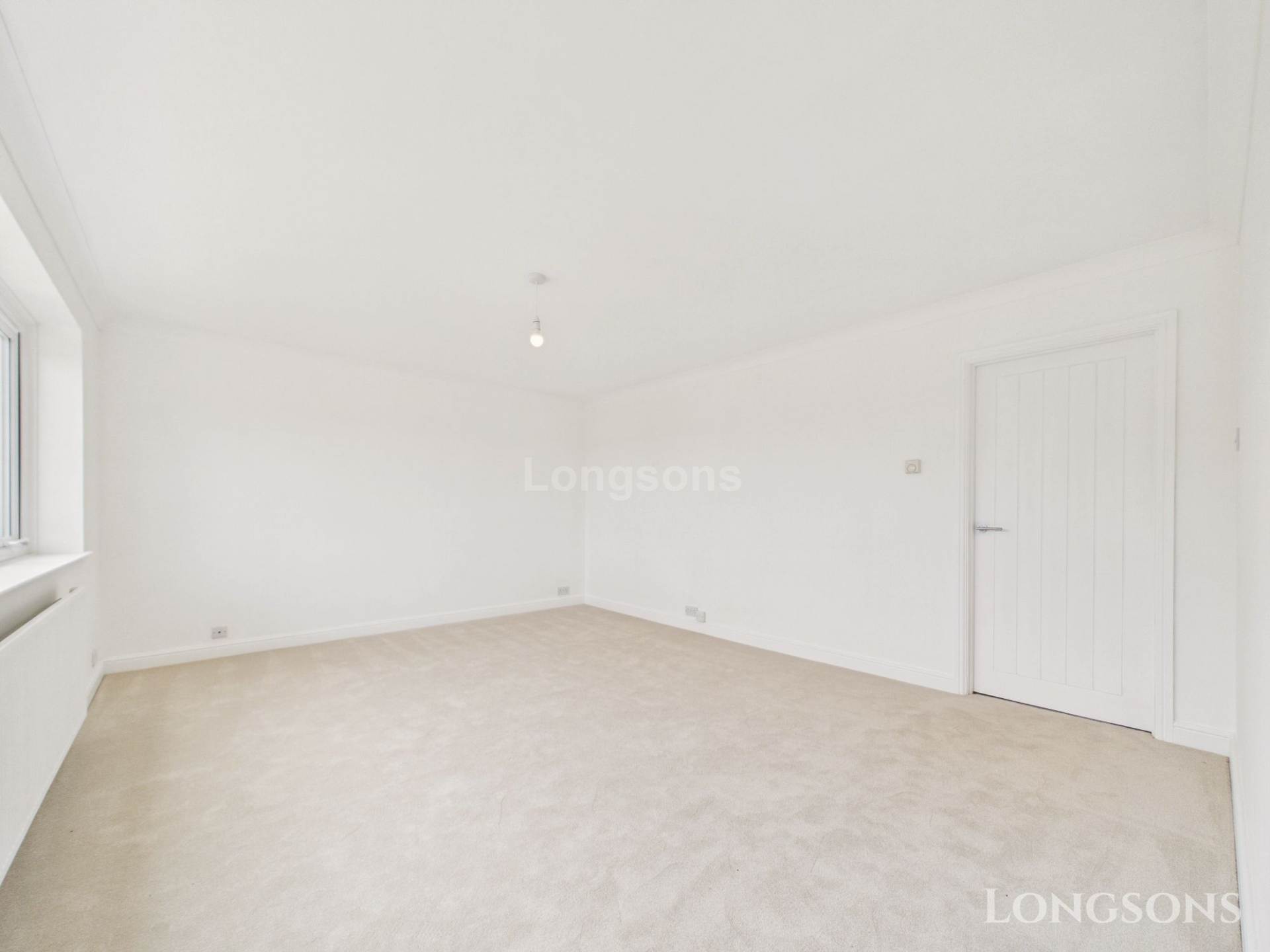 Newfields, Sporle, Image 6