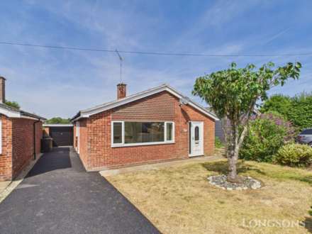 Priory Close, Sporle, Image 1