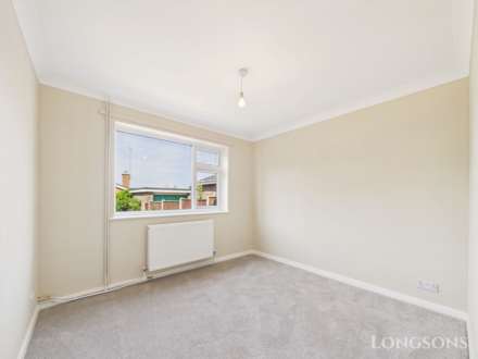 Priory Close, Sporle, Image 13