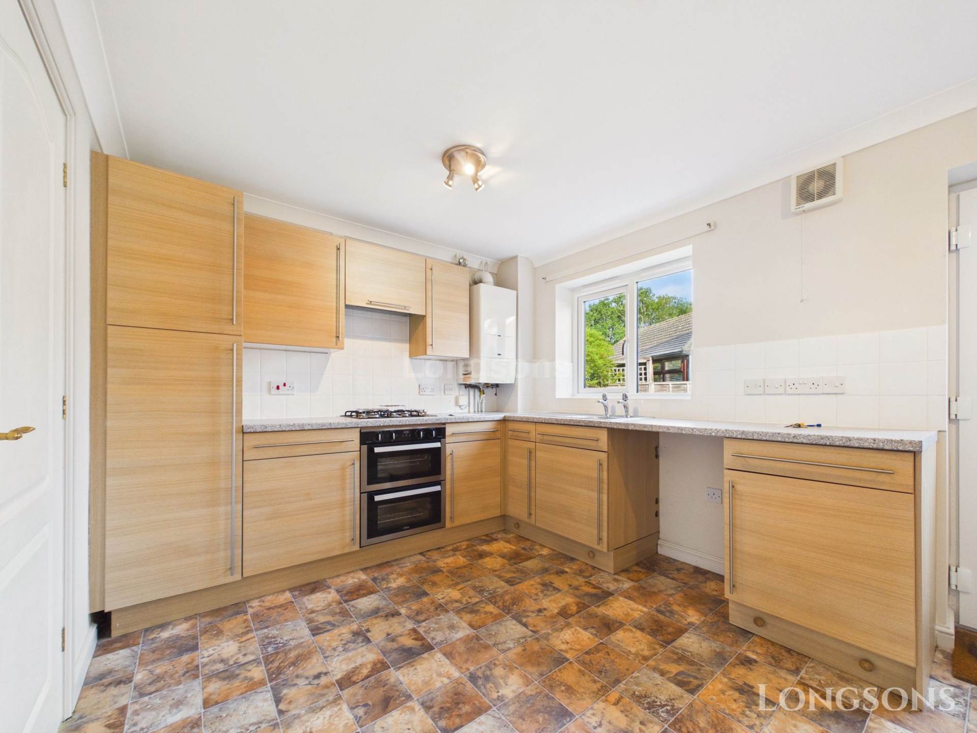 Kingfisher Drive, Swaffham, Image 4