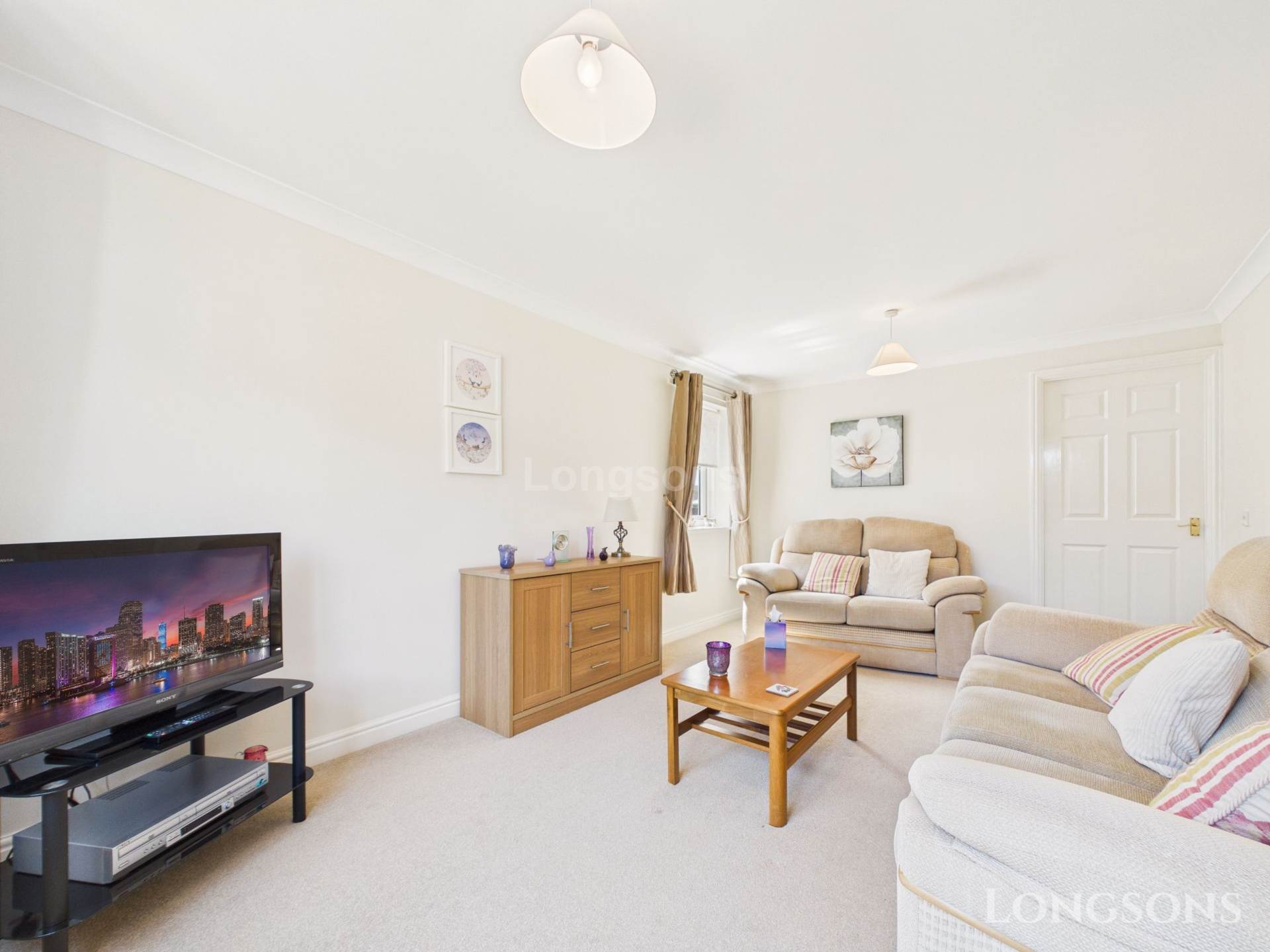 Oakleigh Drive, Swaffham, Image 3