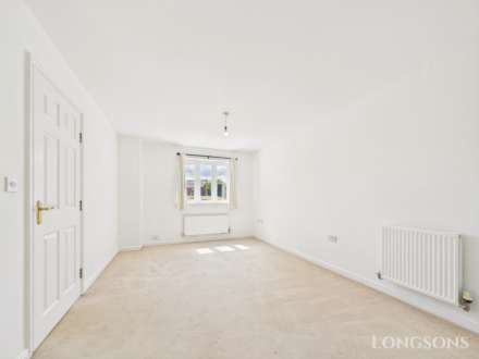 Lancaster Avenue, Thetford, Image 4