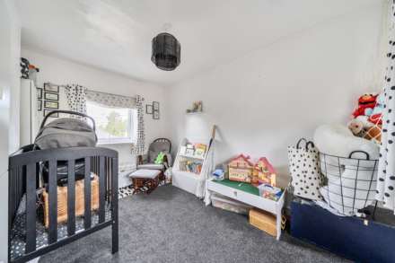 Hill's Close, Sporle, Image 17