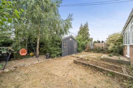 Hill's Close, Sporle, Image 20