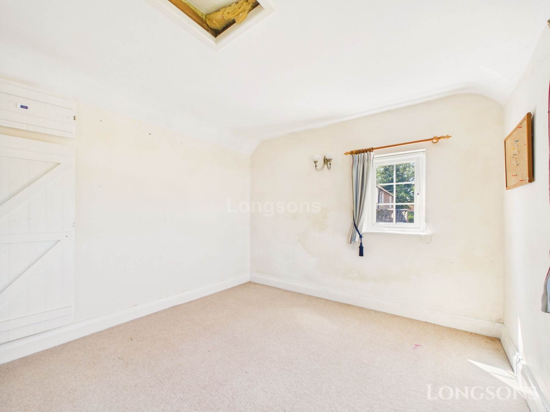 The Green, Weasenham, Image 15