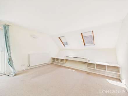 The Green, Weasenham, Image 13