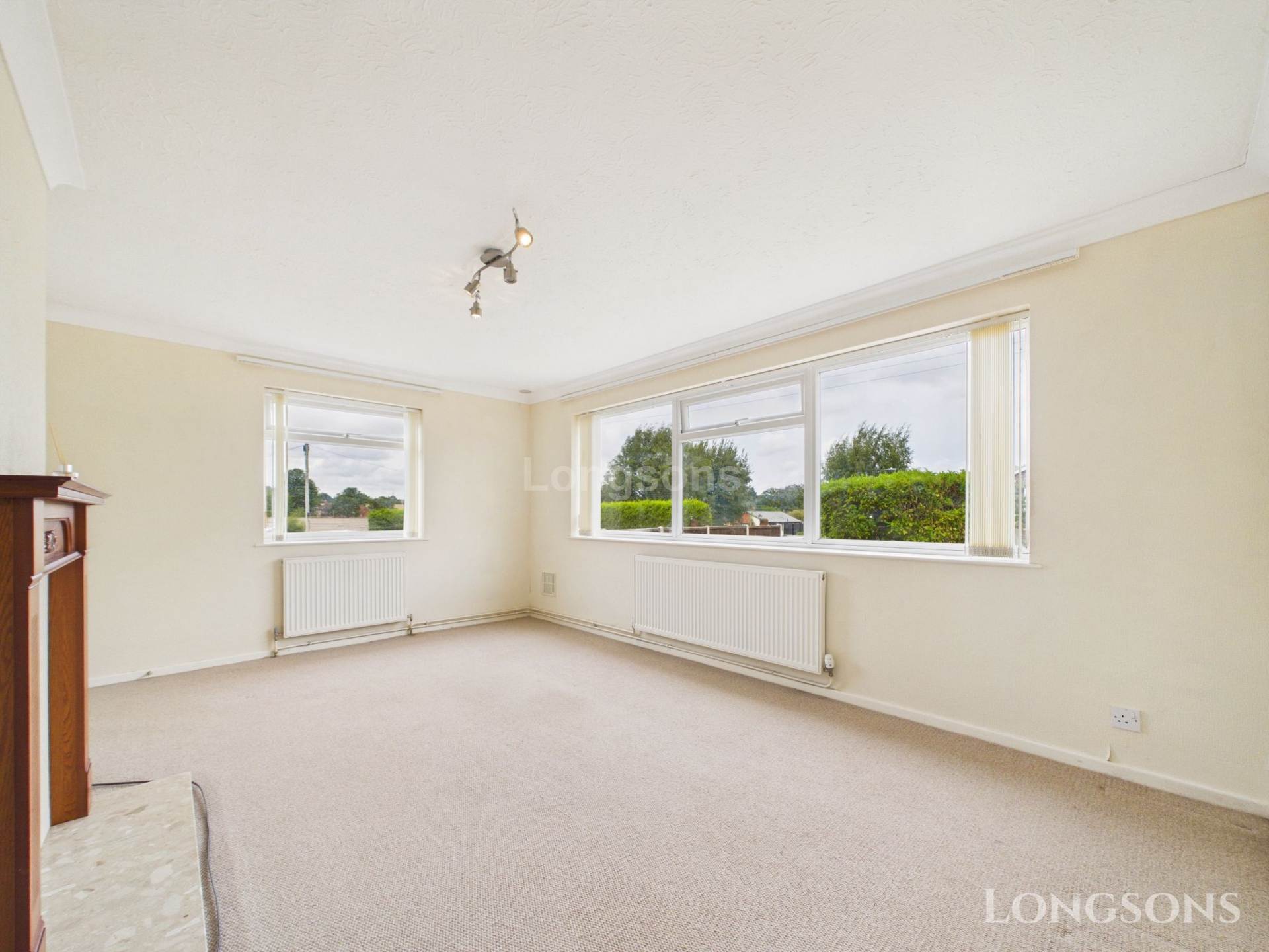 Priory Close, Sporle, Image 3