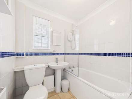 Priory Close, Sporle, Image 9