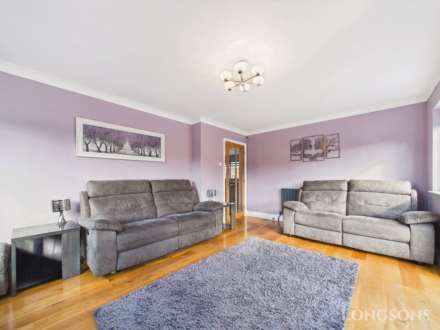 Meadow Lane, Carbrooke, Image 3