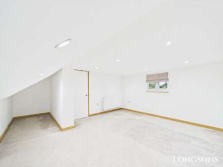Latimer Way, North Pickenham, Image 10
