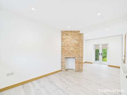 Latimer Way, North Pickenham, Image 5