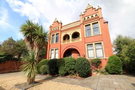Flat 3, 15 Lord Street West, Southport, PR8 2BH