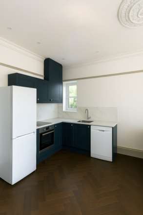 Flat 4, 15 Lord Street West, Southport, PR8 2BH, Image 4