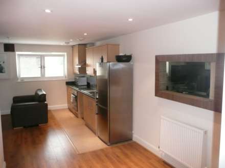 Coach House Mews, Bicester, Image 2