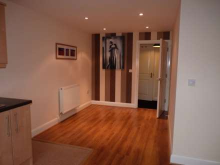 Coach House Mews, Bicester, Image 5